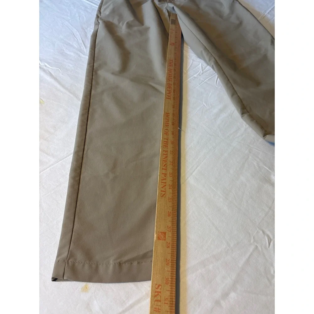 Banana Republic Core Temp Pants Mens 32x32 Khaki Straight Chino Golf